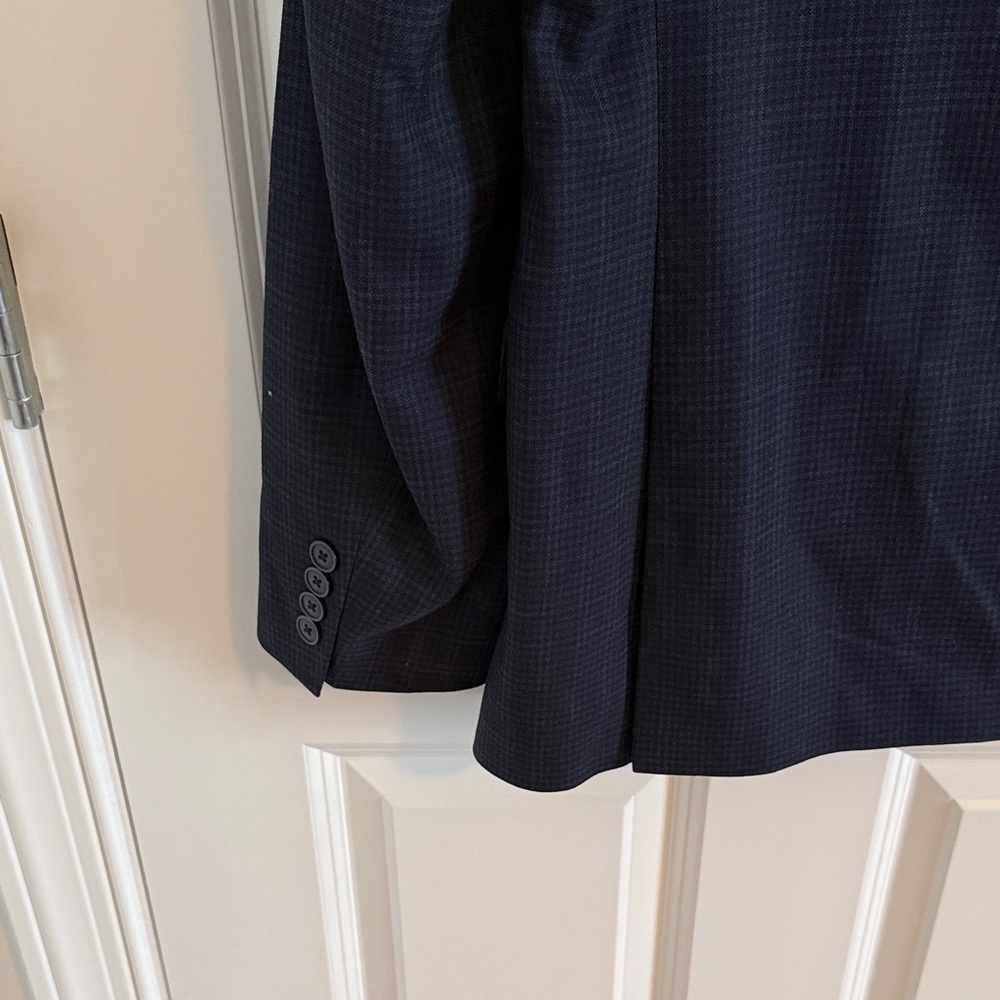 Van Heusen Flex Slim Fit 42R Navy Blue Plaid Blazer - Picture 6 of 8